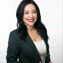 Lupe Ochoa Thay